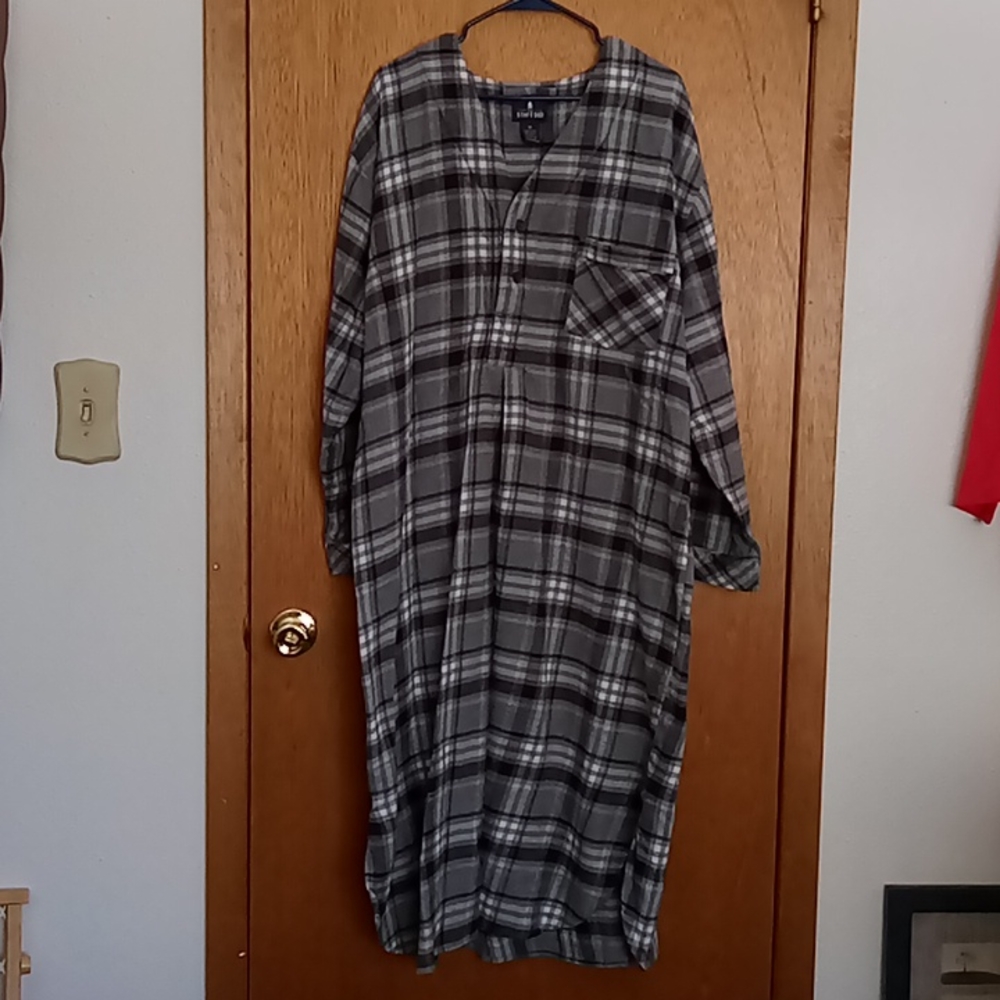 5 for $25! Men's Sleep Gown by Stafford size XL